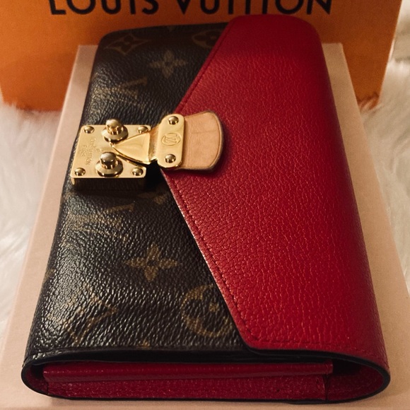 Louis Vuitton Cerise Monogram Canvas Pallas Wallet/Clutch - Picture 2 of 16